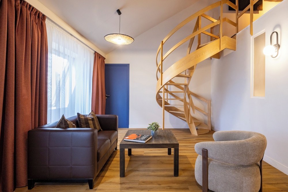 Mercure Brussels Centre Rogier 48/64
