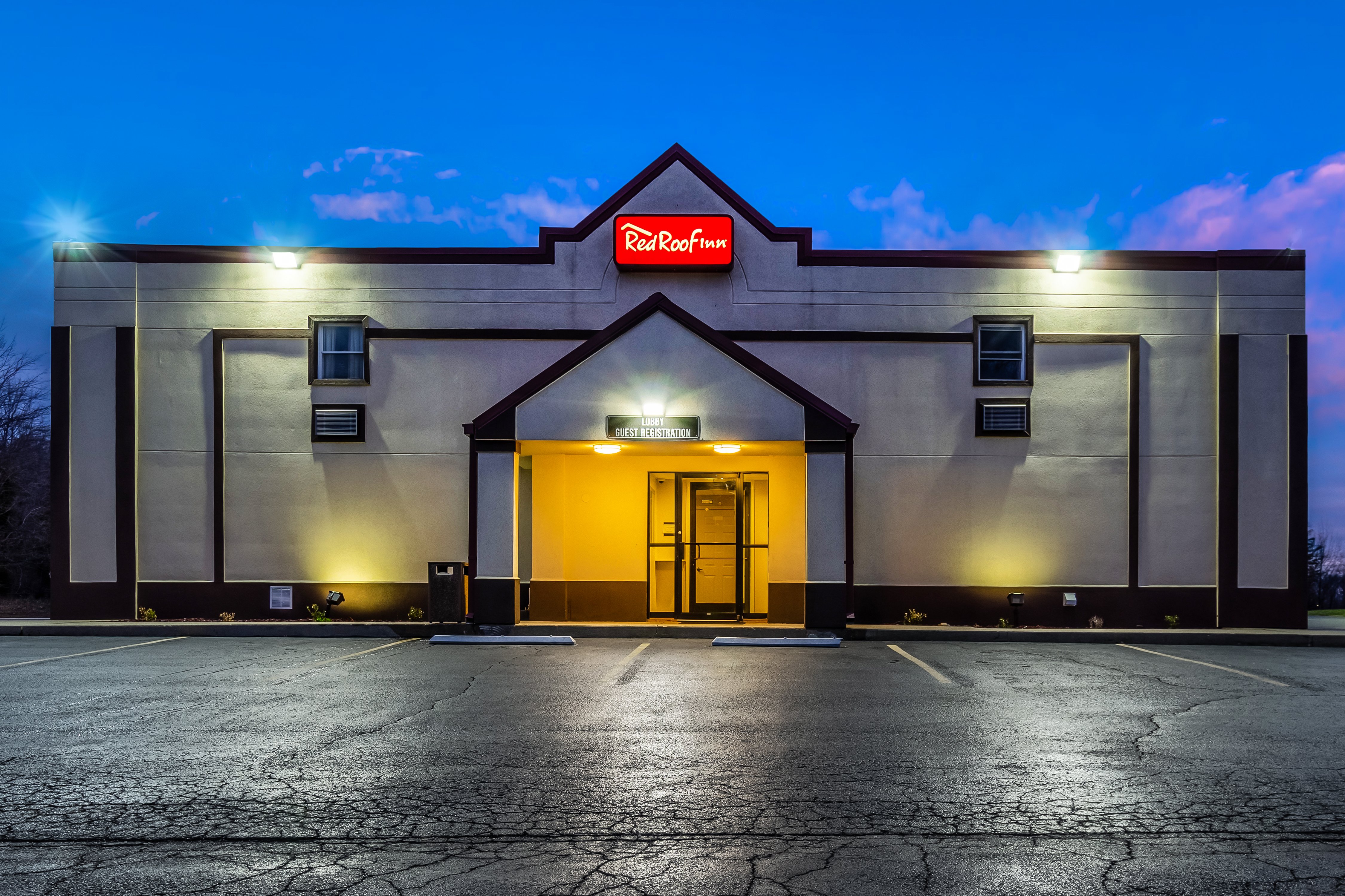 Red Roof Inn Scottsburg 8/27