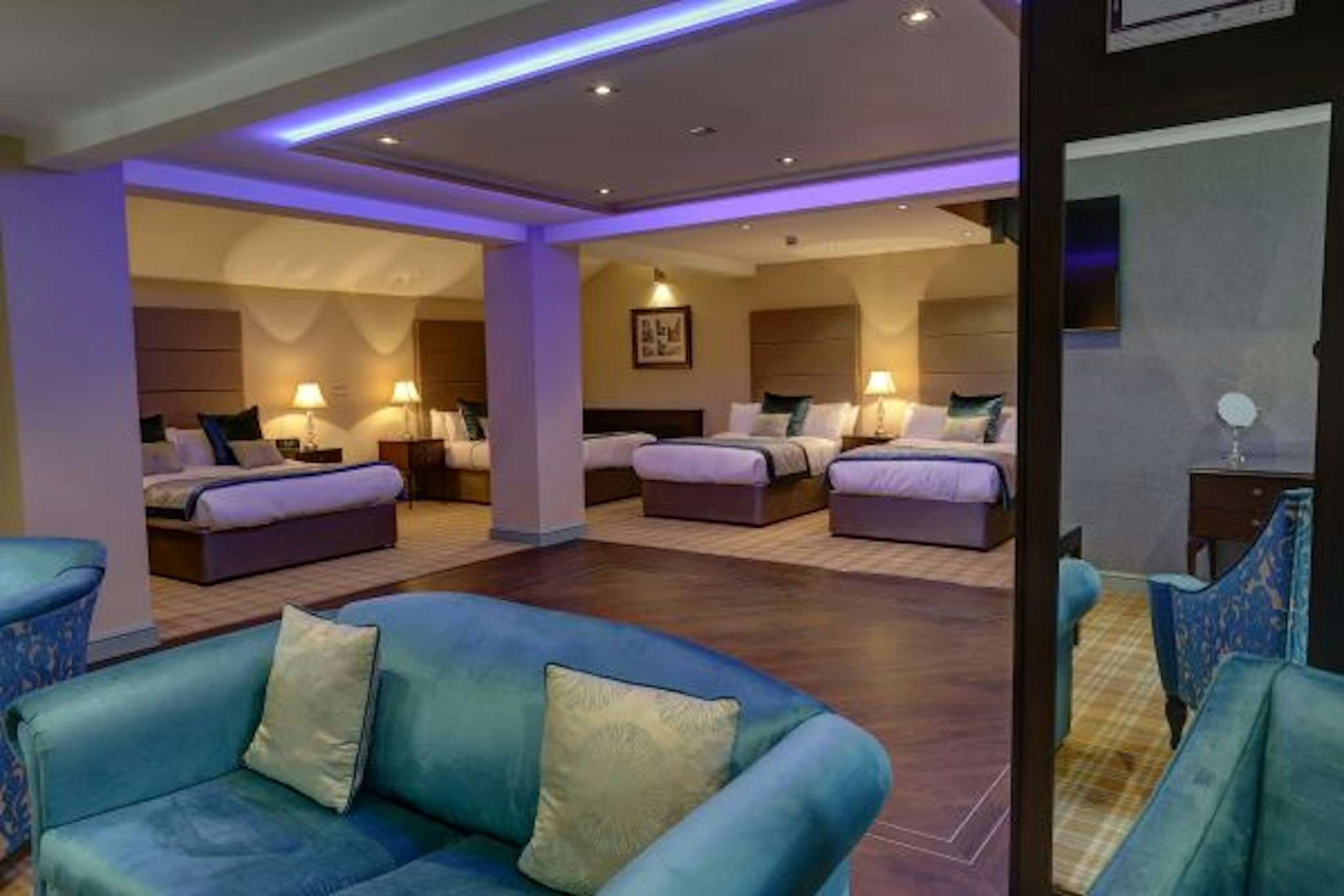 Rogerthorpe Manor Hotel 12/22