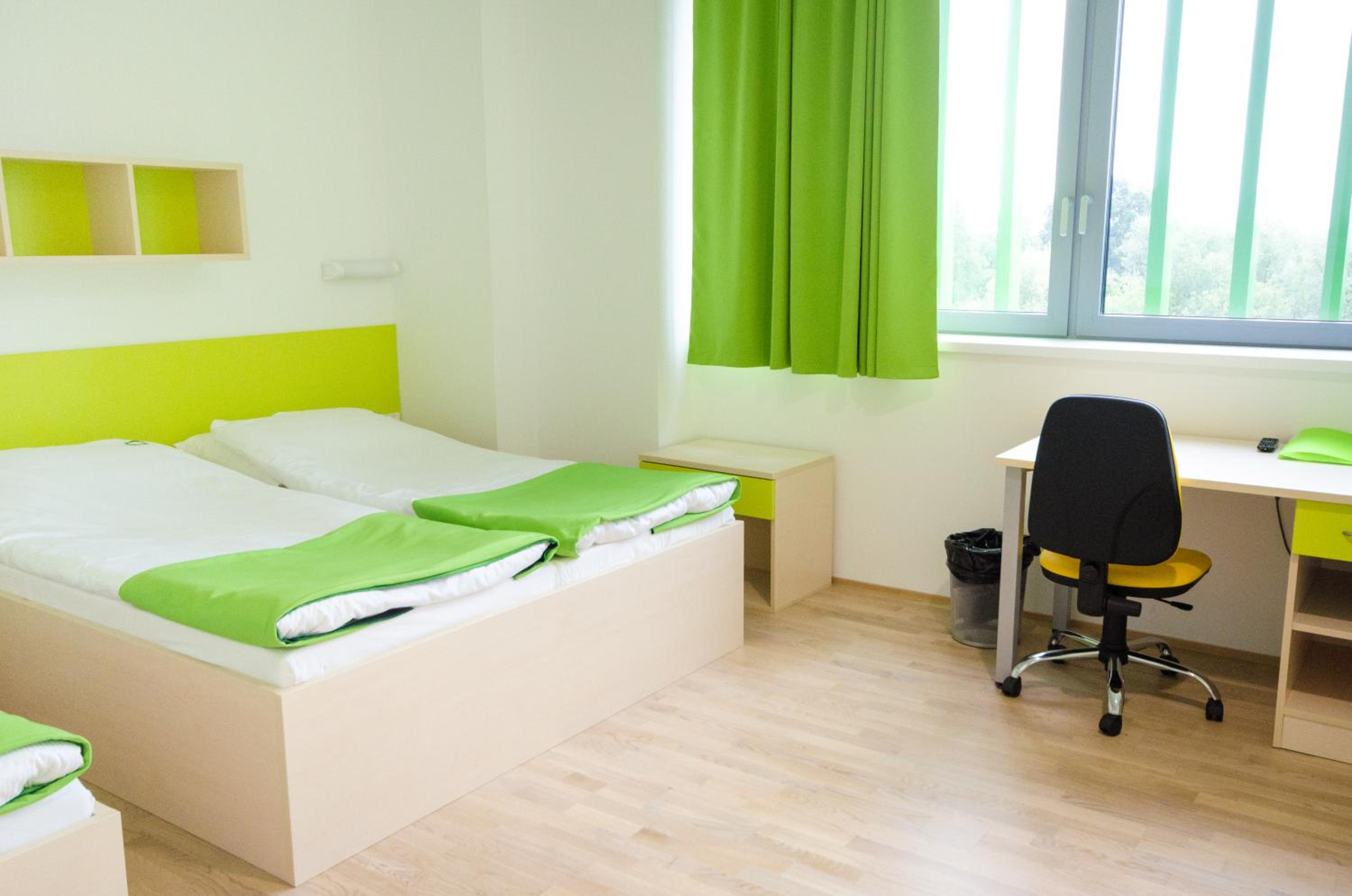 Sport Hotel Ljubljana 51/71
