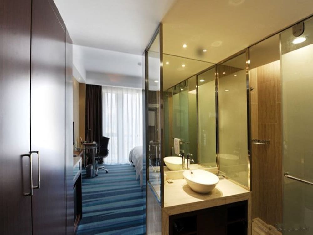 Metropolo Jinjiang Hotel (Fuzhou Cangshan) 28/29