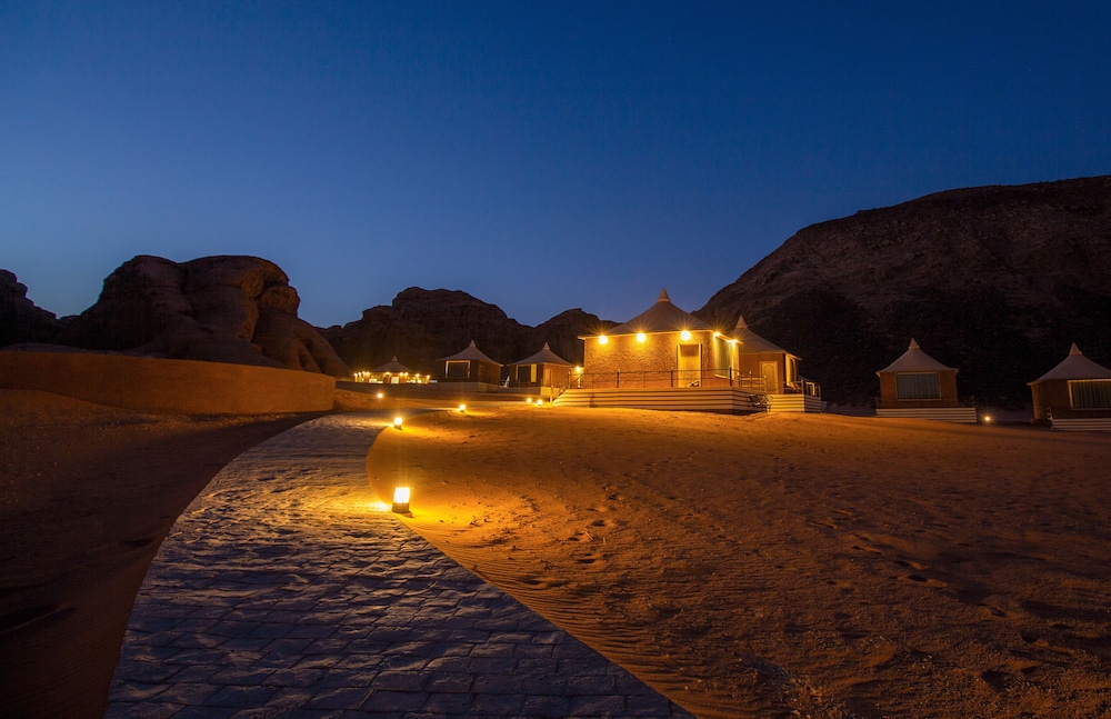 Omsiat Shahrazad Luxury Camp 38/50