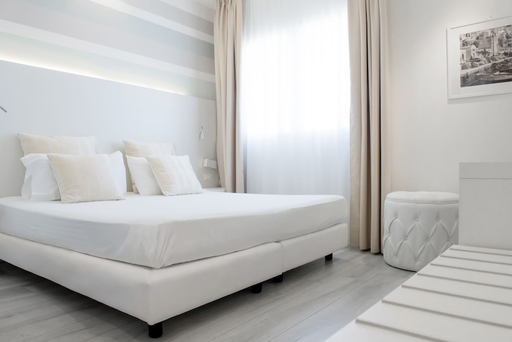 Marina Di Petrolo Hotel And Spa 17/50