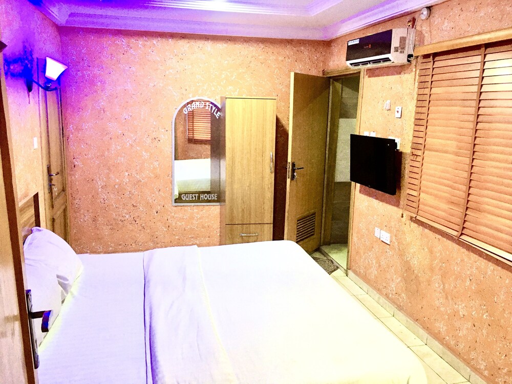 Grand Style Guest House 16/28