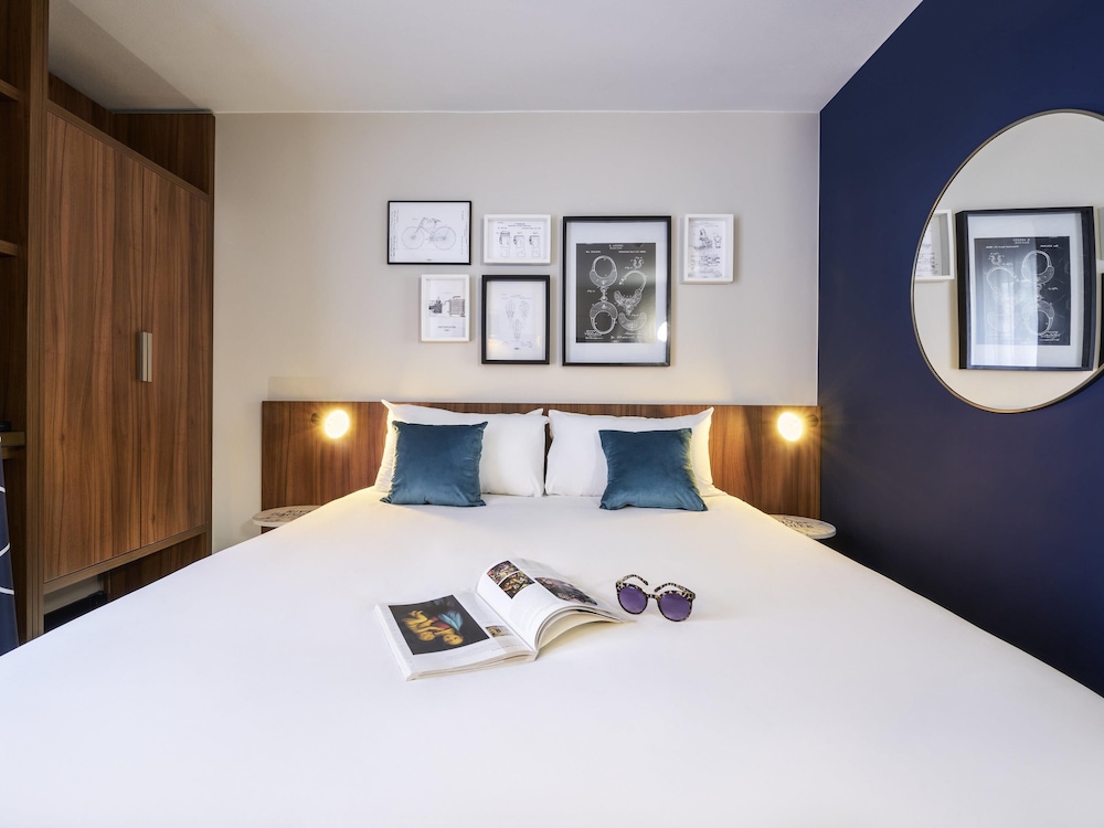 Mercure Paris Montparnasse Pasteur 15/73