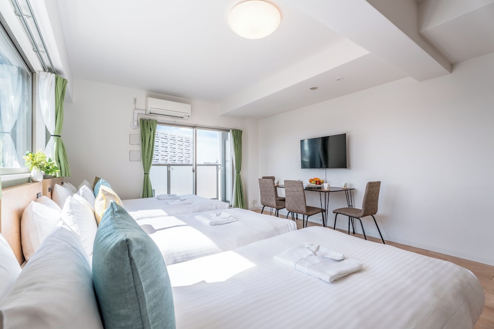 Eslead Hotel Namba South I 17/50