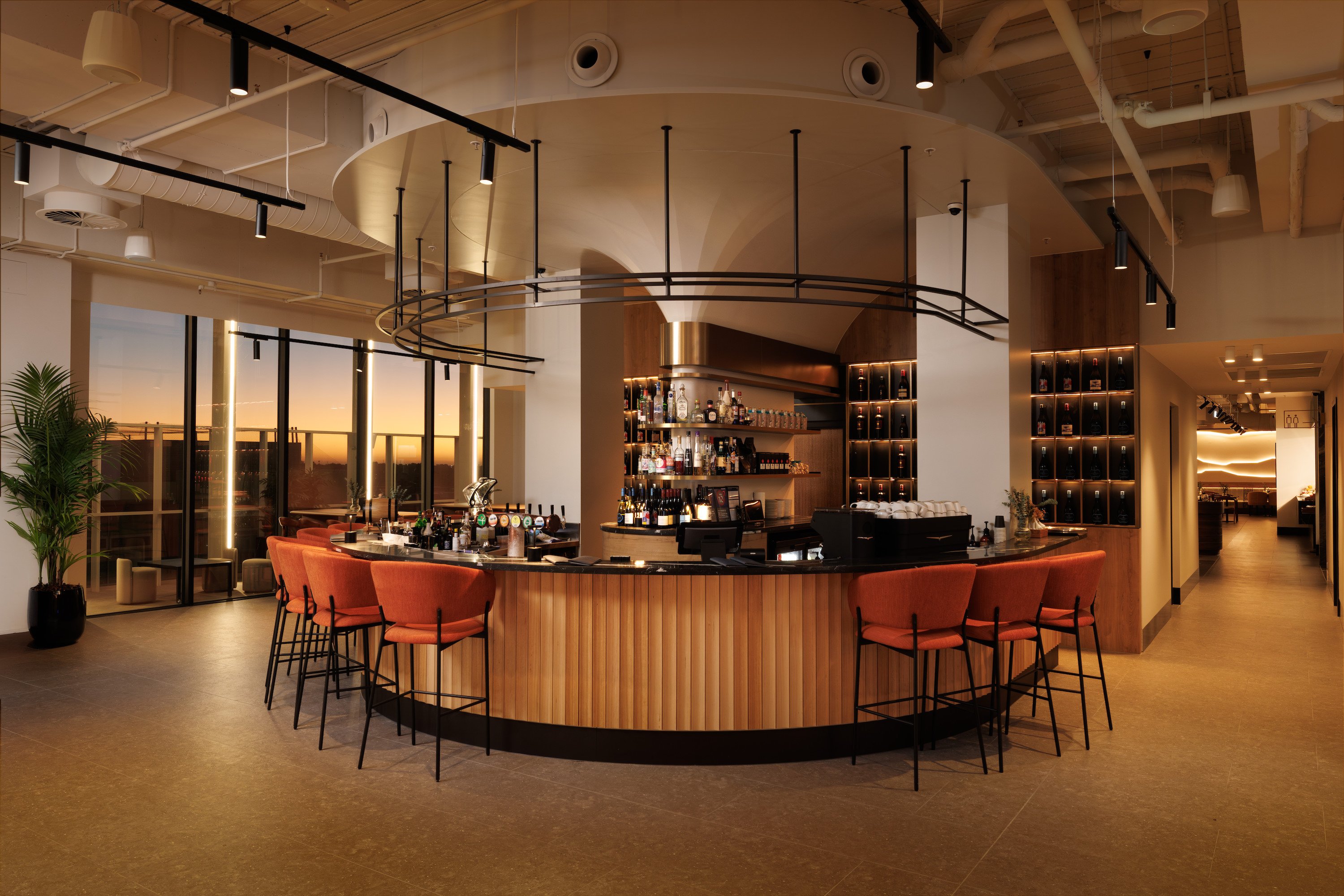 Crowne Plaza Adelaide Mawson Lakes 38/50