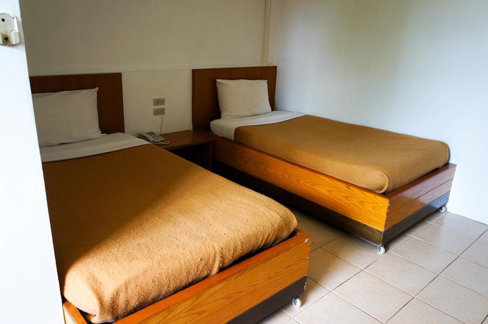 STANDARD, TWIN BEDS