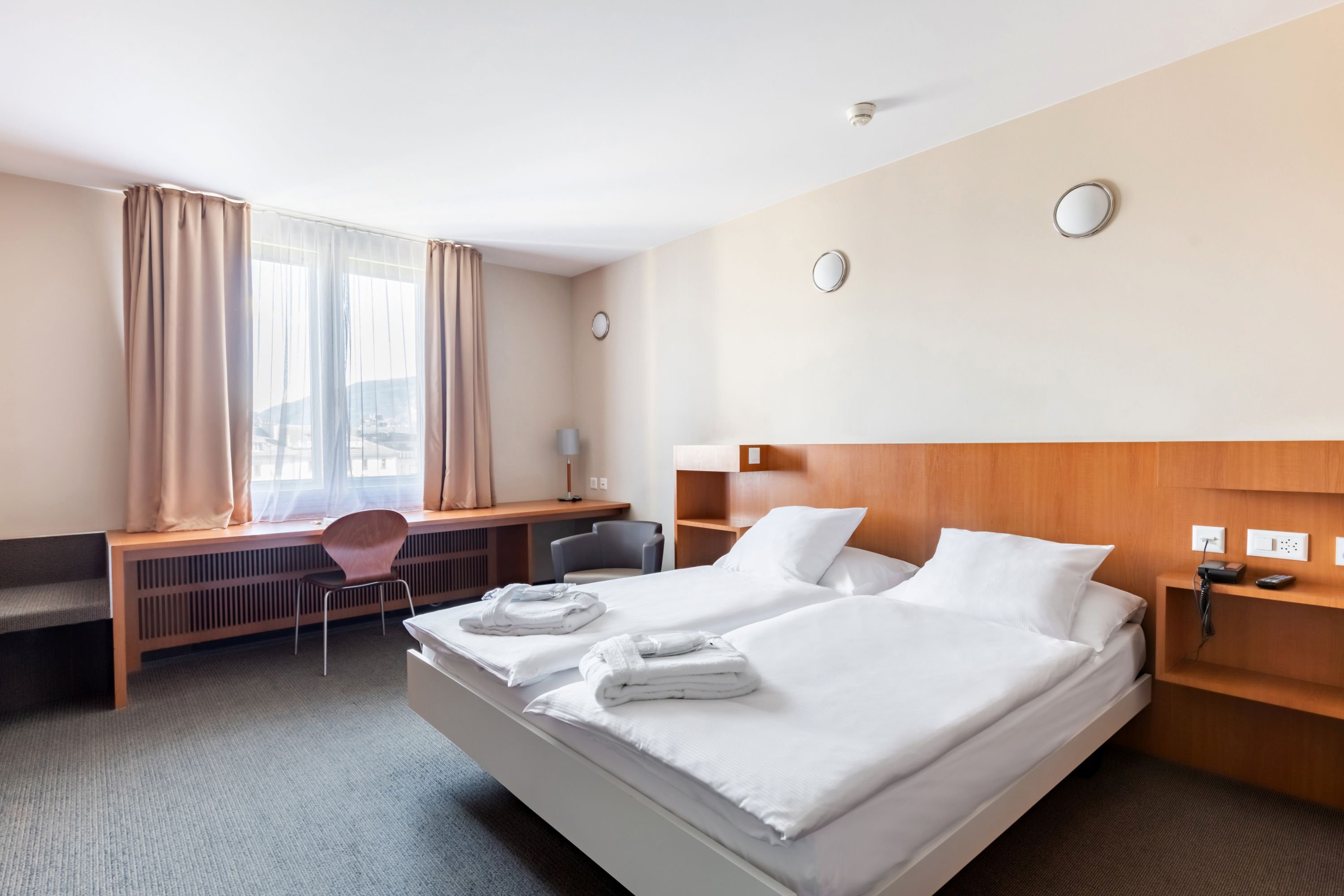 Hotel Cornavin 16/28