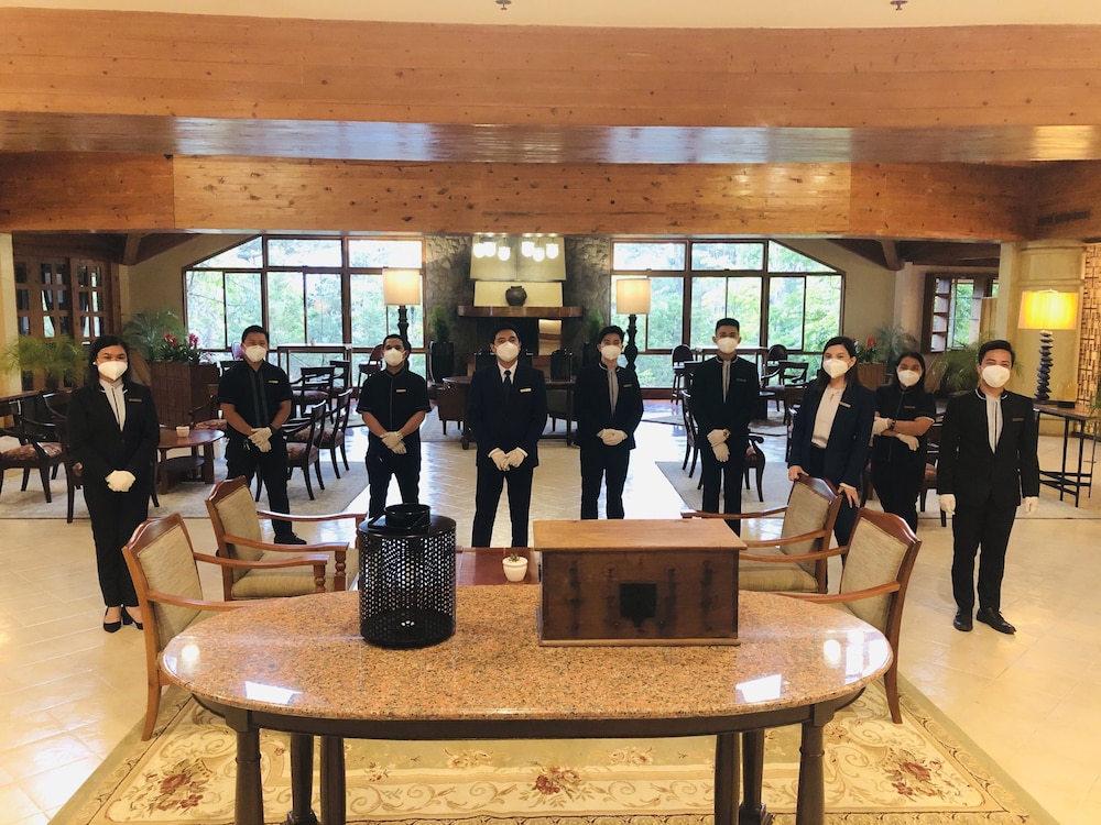The Forest Lodge At Camp John Hay 57/75