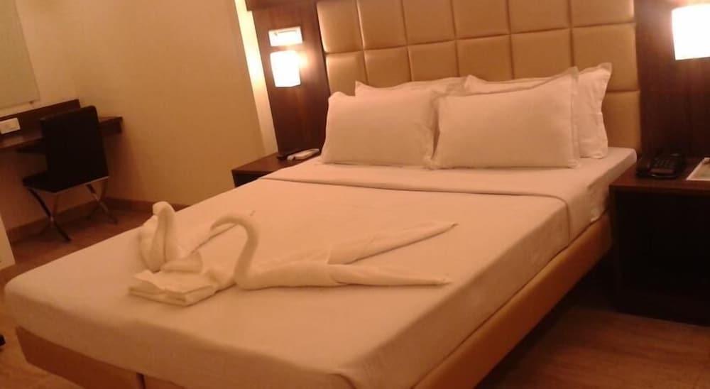 Krishna Avatar Stay Inn 15/22