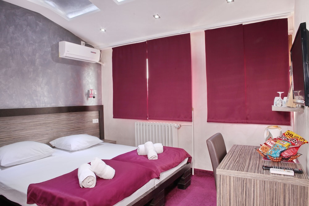 Side One Design Hotel 14/60