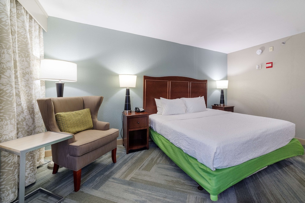 Holiday Inn Express Hotel and Suites Port Charlotte 10/34