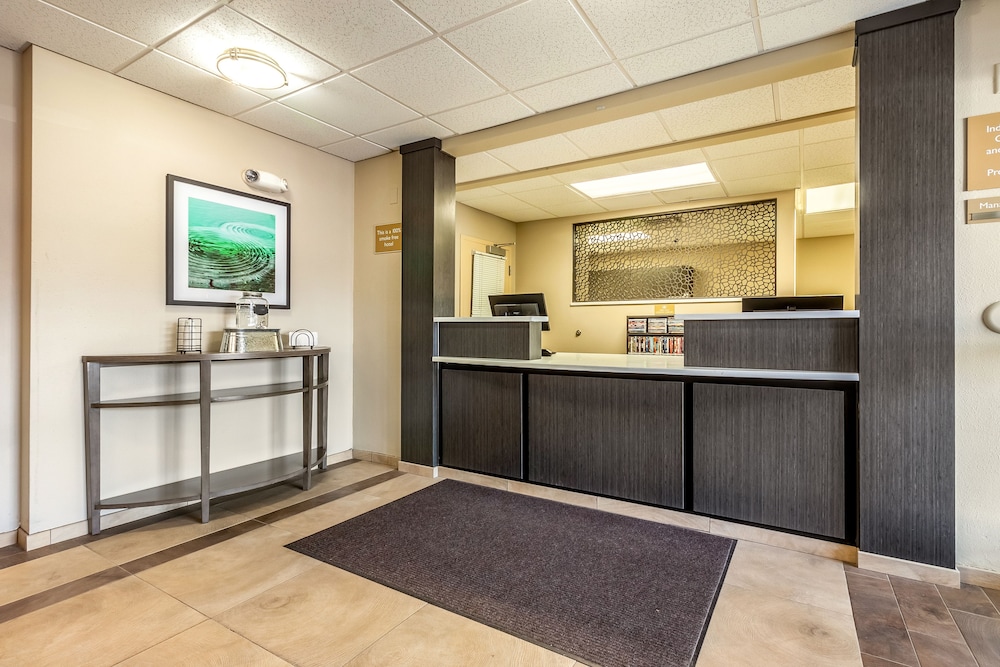 Candlewood Suites Lincoln 7/42