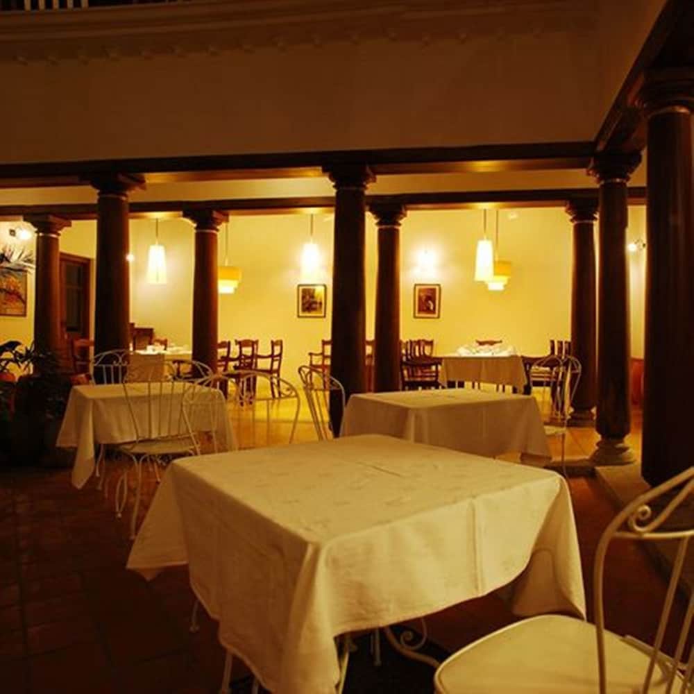 Maison Perumal Hotel & Restaurant CGH Earth 31/40