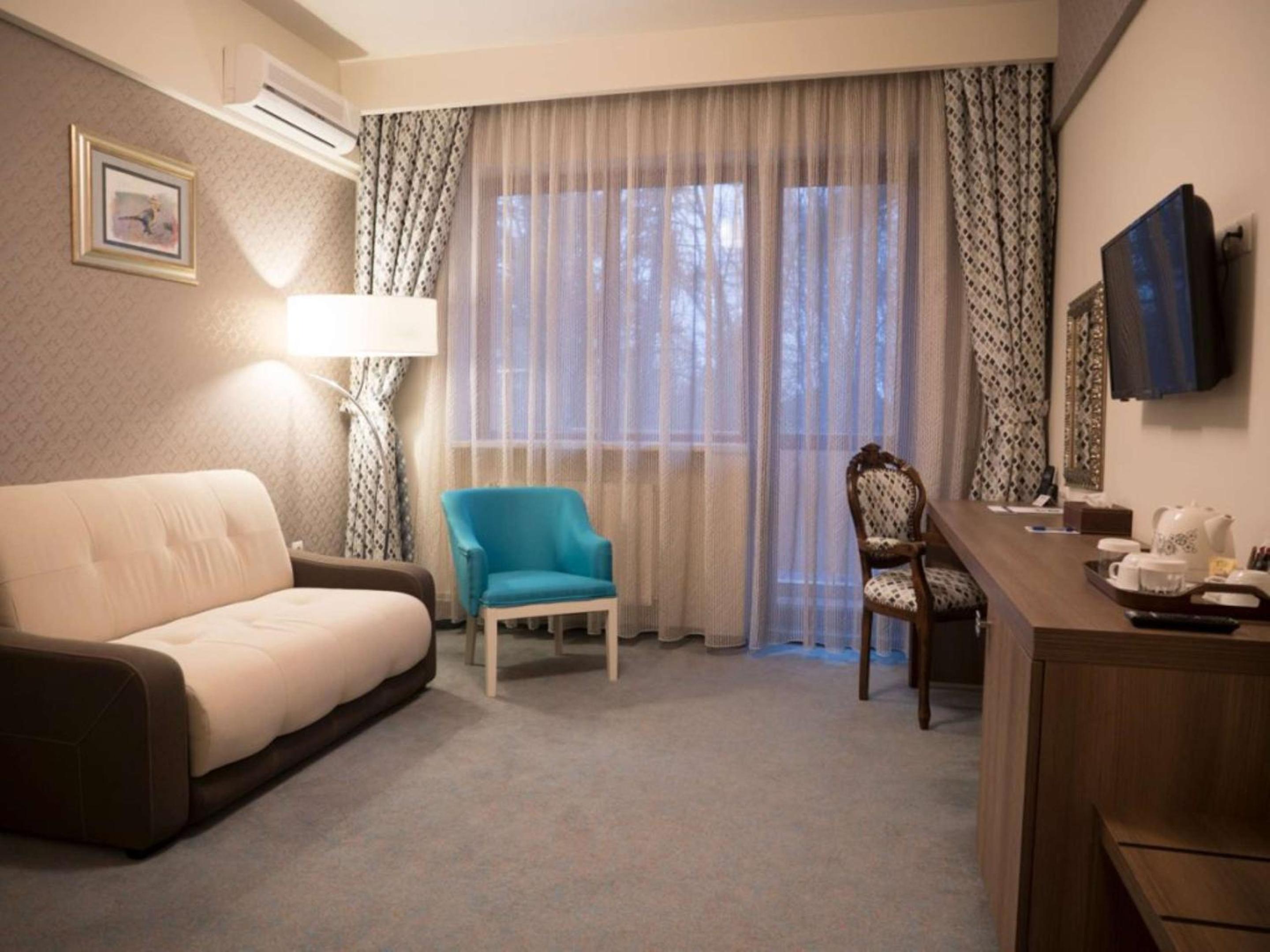 Deluxe, Suite, King Bed, Best Western Silva Hotel 7/10