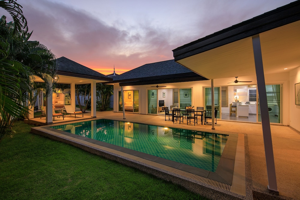 CASABAY Luxury Pool Villas 33/42