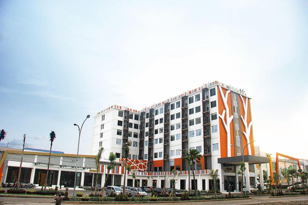 THE SUN HOTEL MADIUN 2/26