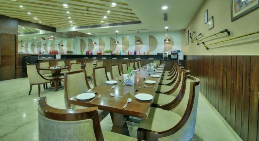 Polo Inn & Suites 18/31