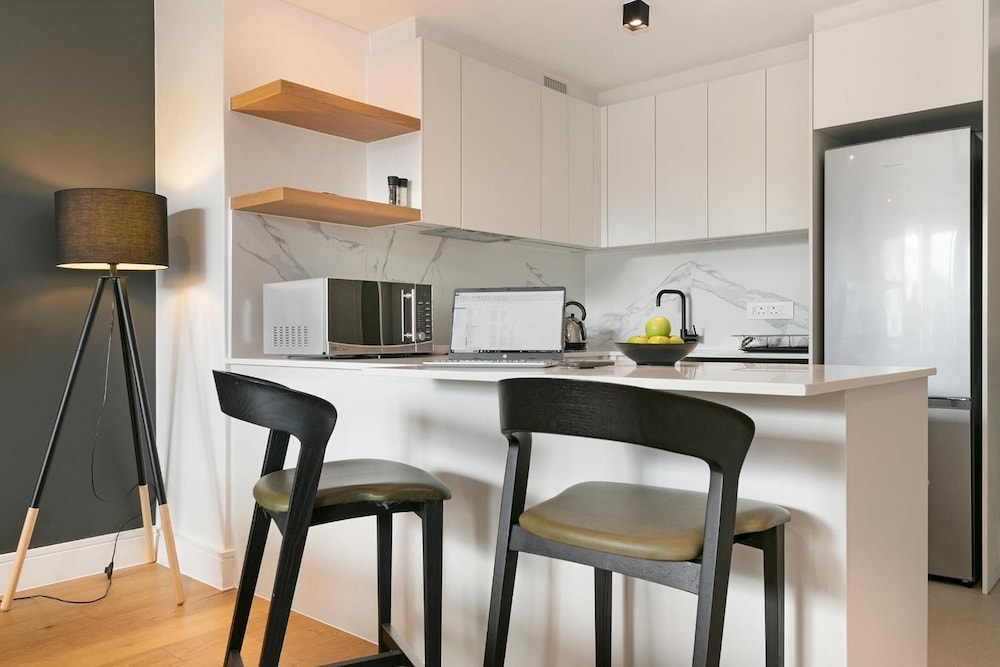 Latitude Aparthotel By Totalstay 45/56