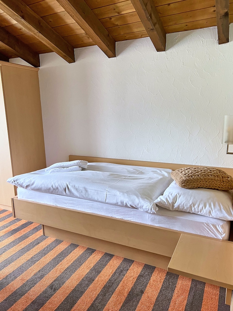 Madrisa Lodge 21/62