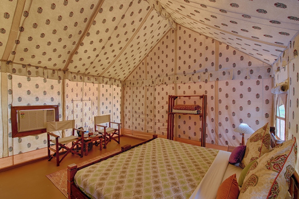 Wind Desert Camp 8/50