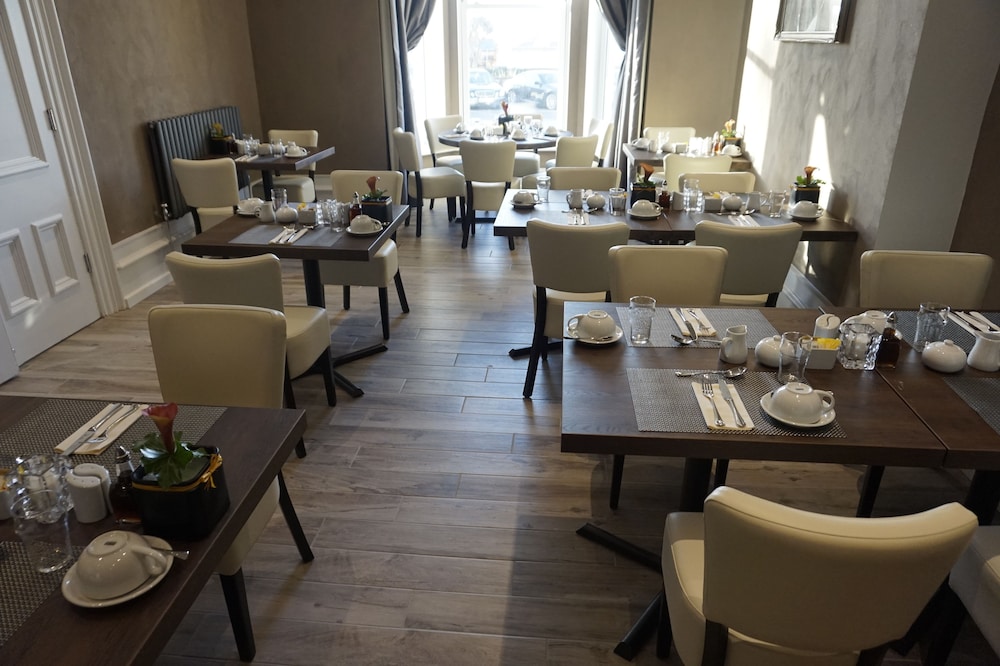 Halvard Hotel 37/50