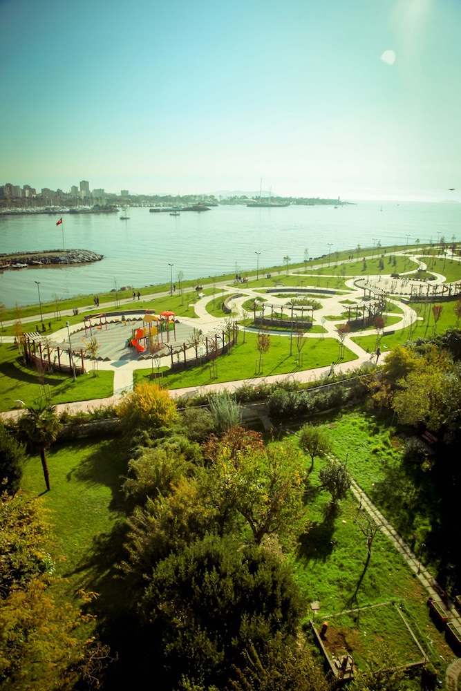 Melek Hotels Moda 56/62