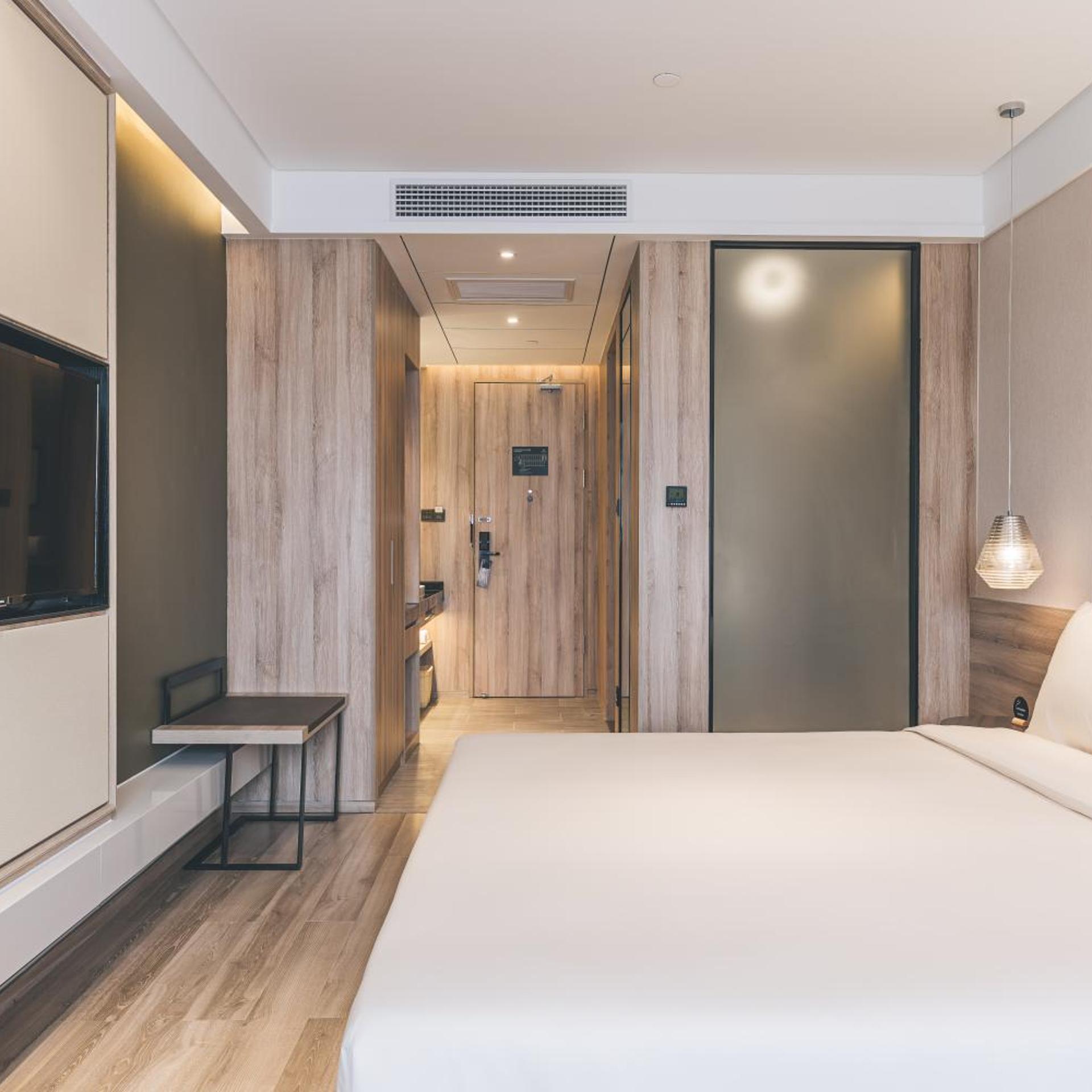 Atour Hotel (Haining Leather City Nanguanxiang) 15/50