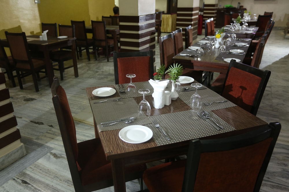 restaurant-cafeteria