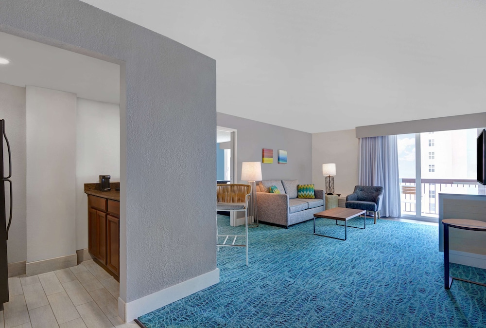 Hampton Inn Jacksonville Beach 39/57