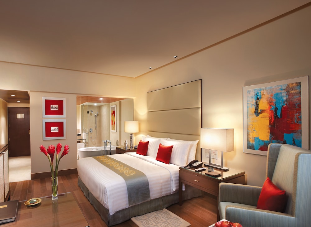 غرفة بسرير كينج تُحدَّد عند الوصول، The Oberoi Mumbai 8/10