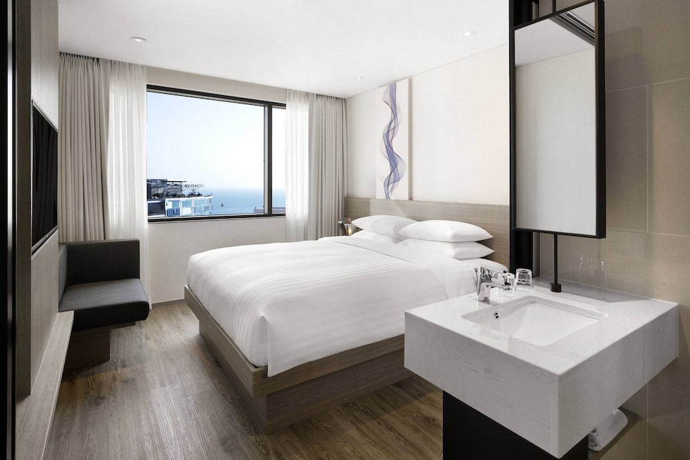Fairfield By Marriott Busan 6/28