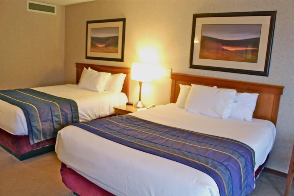 Harrison Resort Hot Springs 21/68