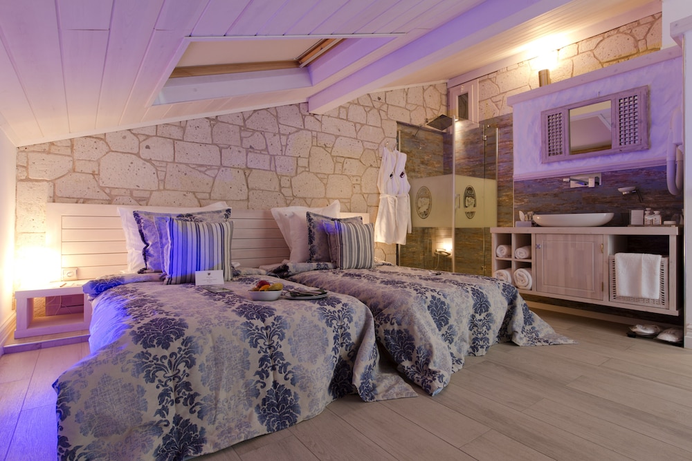 Cella Boutique Hotel 31/44