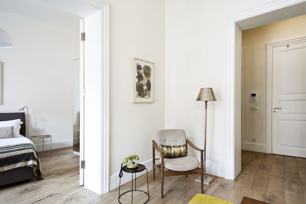 CASA DI BAVA ISTANBUL 23/64
