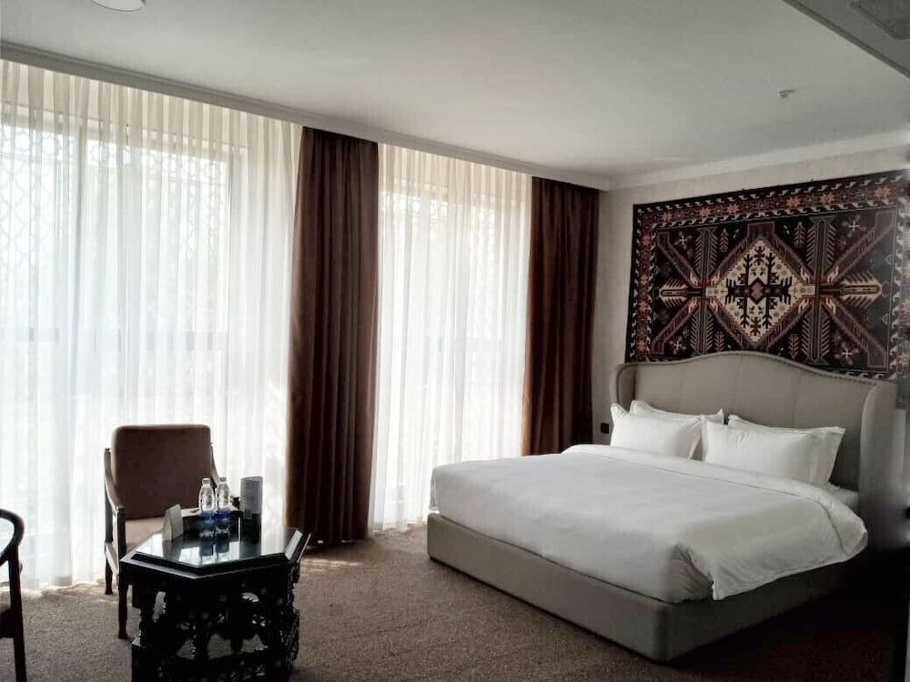 Jannat Resort Osh 19/56