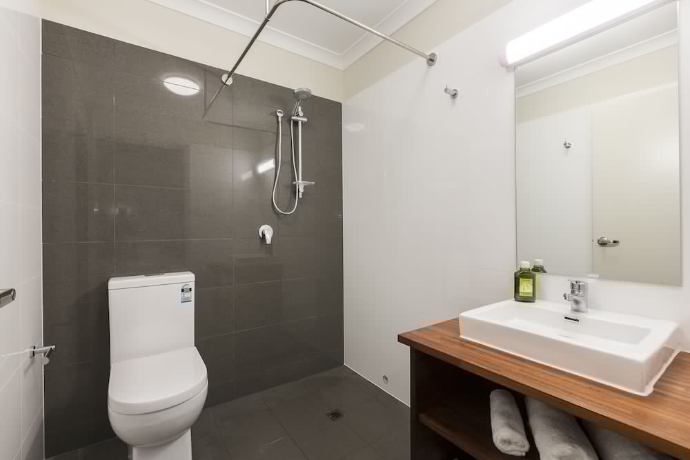 Gallery Hotel 40/71