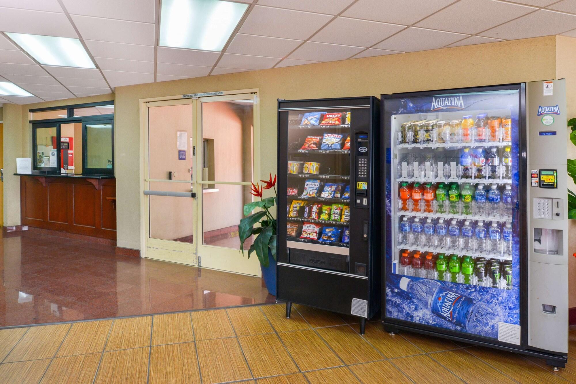 H3 Inn & Suites - LAX Airport 3/17