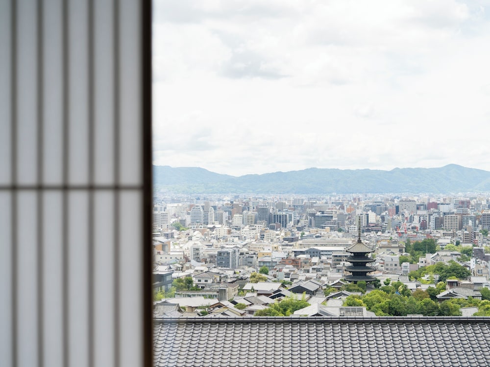 Banyan Tree Higashiyama Kyoto 60/65