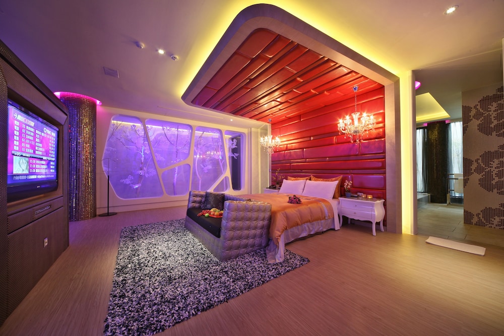 Han Guan Motel 30/48