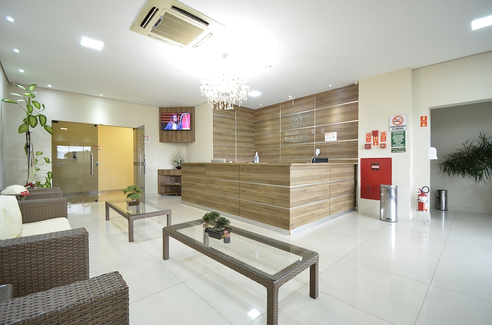 BUSINESS PARK HOTEL 9/69