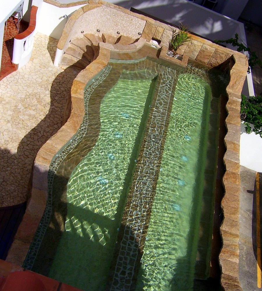 Acacia Boutique Hotel 32/75