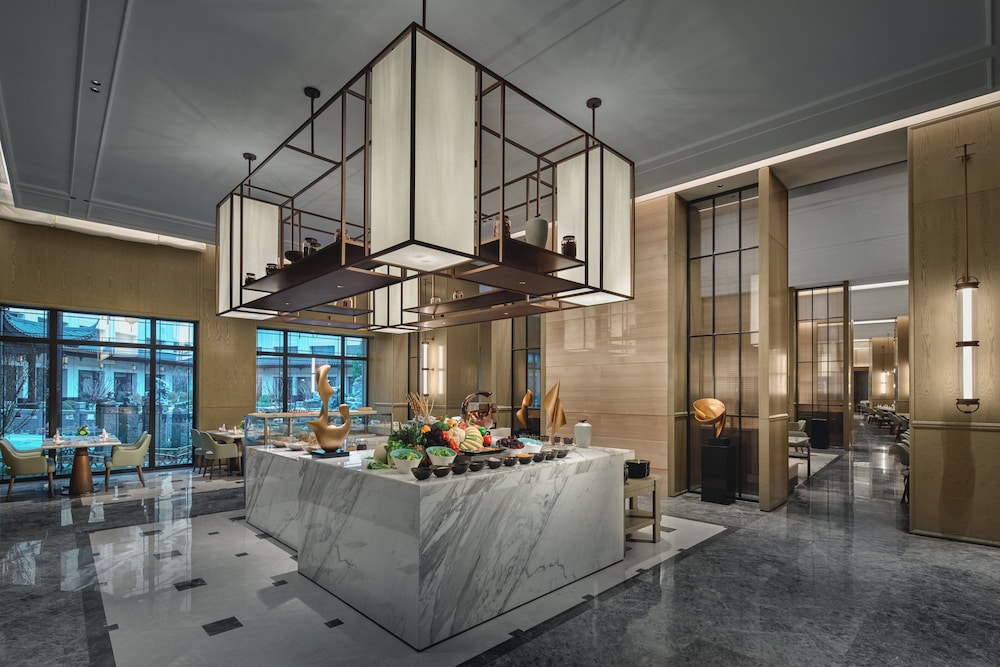 Holiday Inn Wuhan Tianhe Airport by IHG، ووهان 8/50