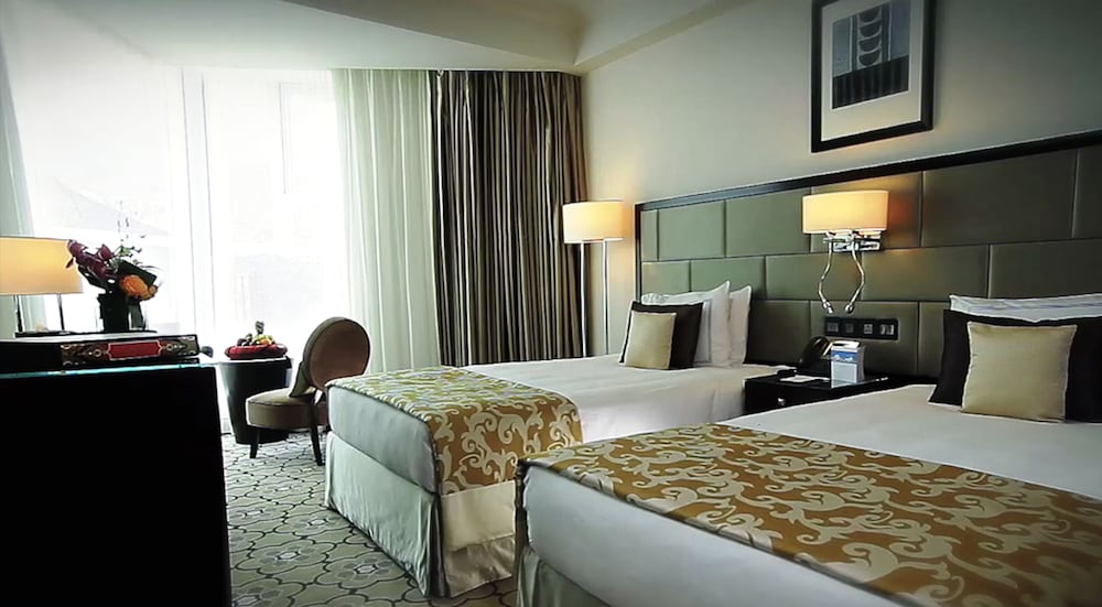 فندق مكة سويس أوتيل(Swissotel Makkah) 10/71