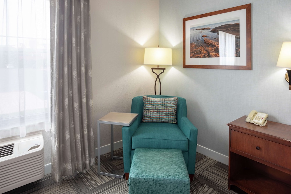 Hampton Inn Duluth Canal Park 39/77