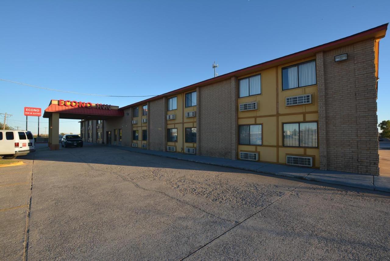 Econo Lodge West 10/14