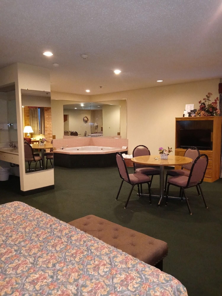 Quality Inn New Martinsville, WV 49/65