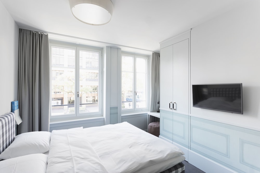 Boutique Hotel Helvetia 14/66