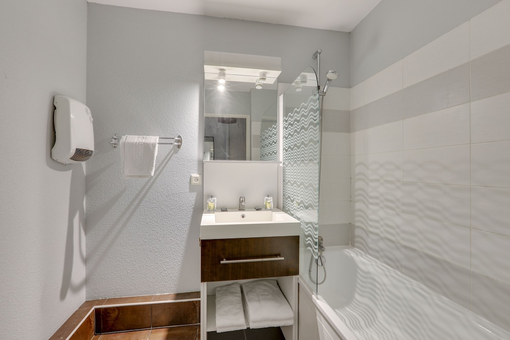 All Suites Appart Bordeaux Lac 60/63